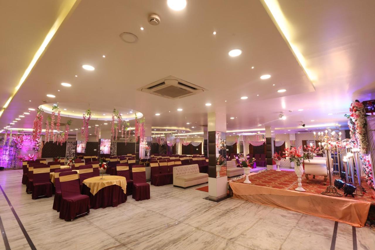 Hotel The Leaf - Gomti Nagar 러크나우 외부 사진