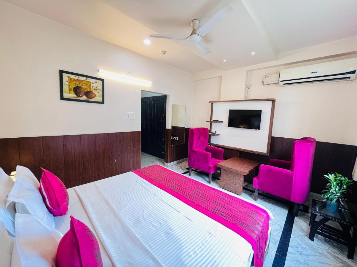 Hotel The Leaf - Gomti Nagar 러크나우 외부 사진