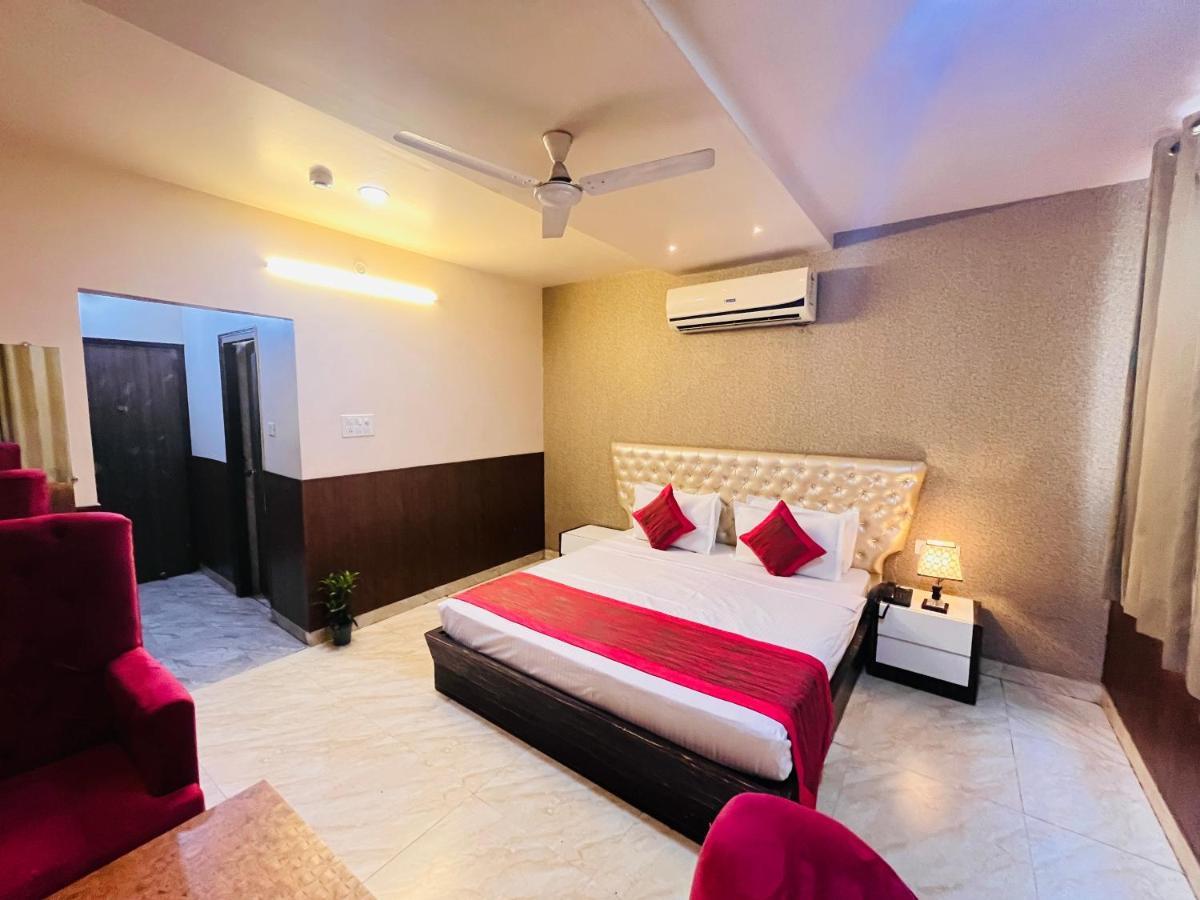 Hotel The Leaf - Gomti Nagar 러크나우 외부 사진