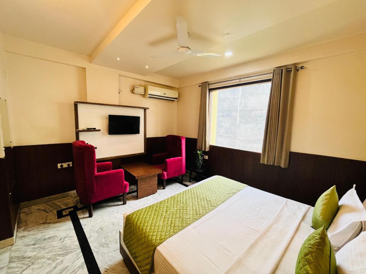 Hotel The Leaf - Gomti Nagar 러크나우 외부 사진