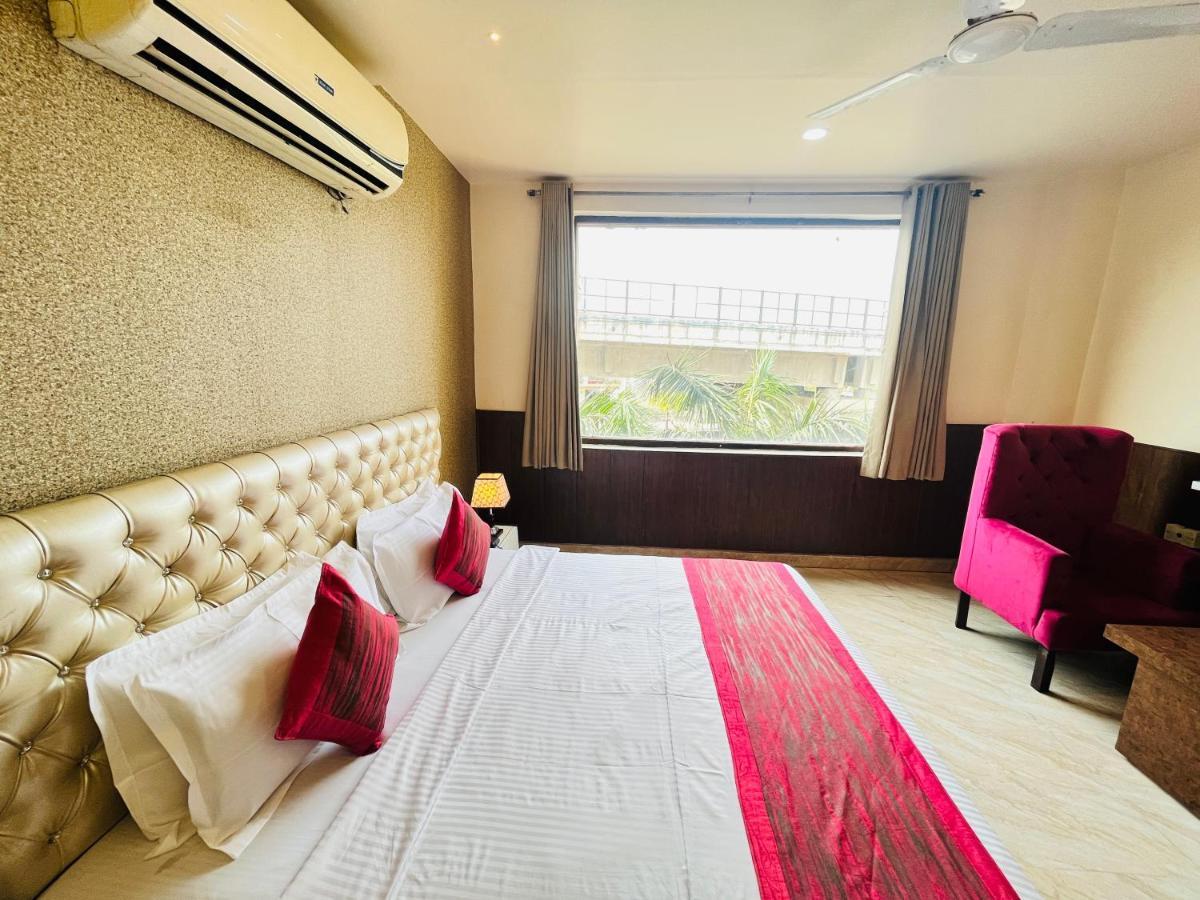 Hotel The Leaf - Gomti Nagar 러크나우 외부 사진