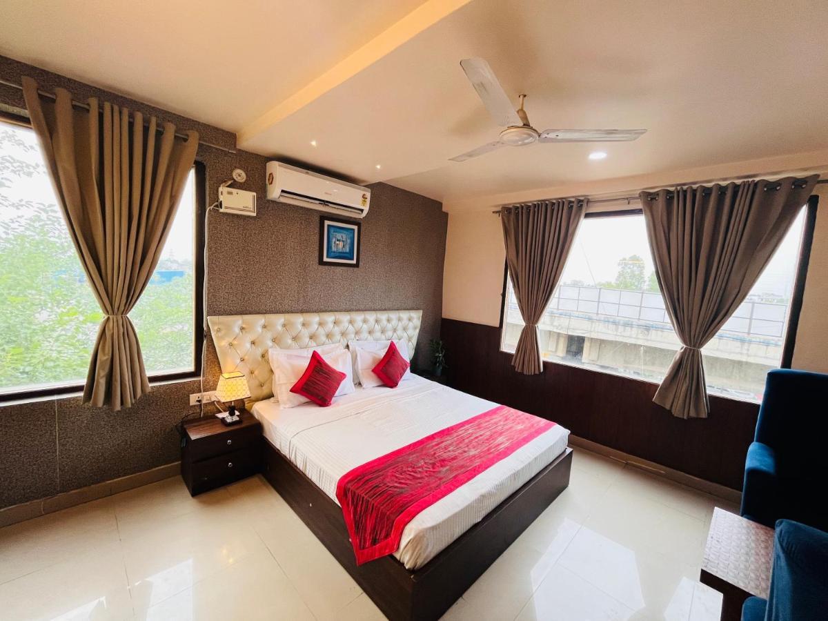 Hotel The Leaf - Gomti Nagar 러크나우 외부 사진