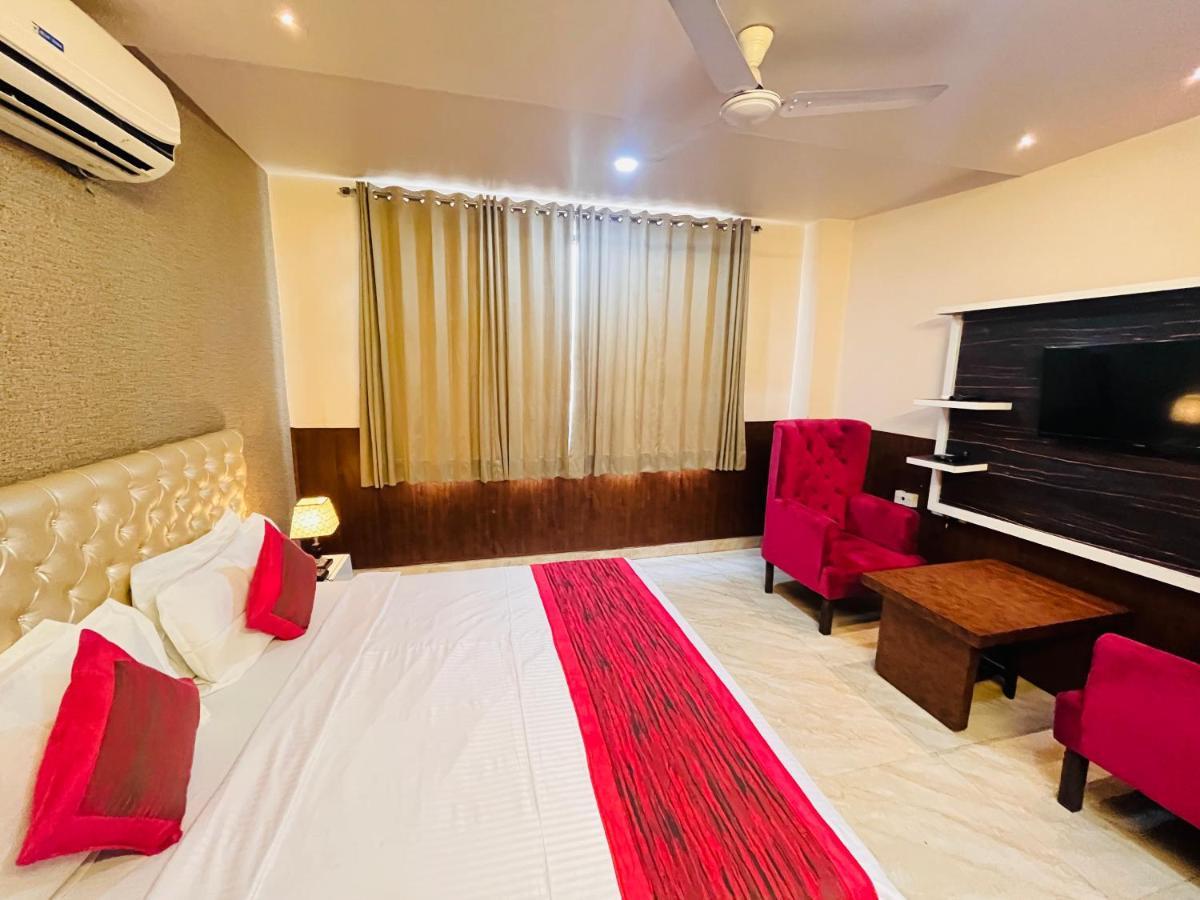 Hotel The Leaf - Gomti Nagar 러크나우 외부 사진